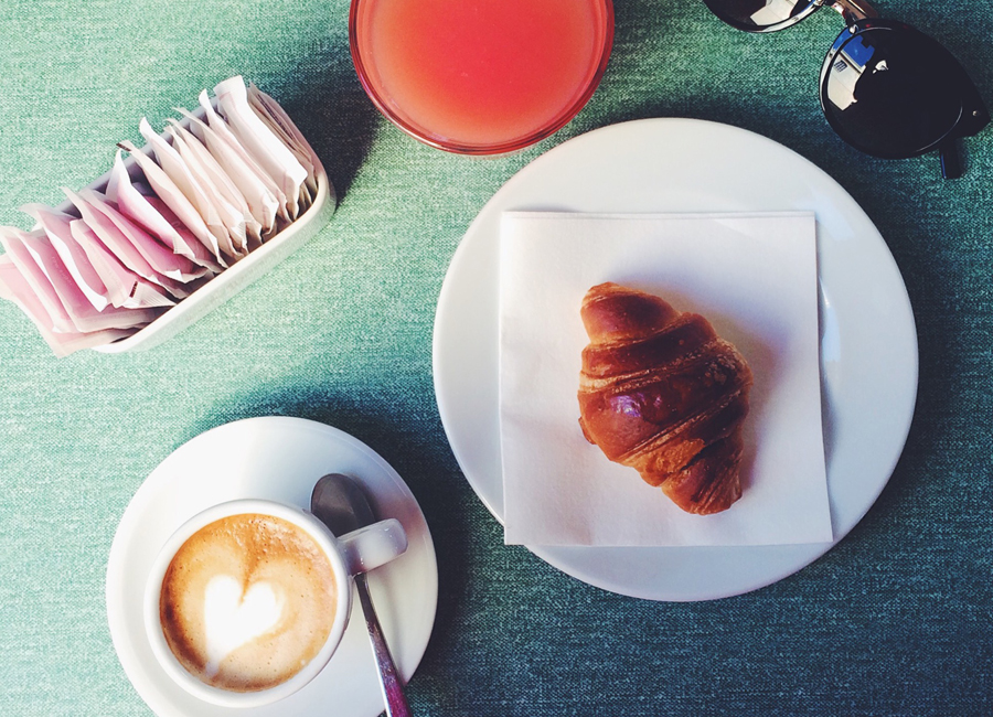 Bar Luce Fondazione Prada colazione